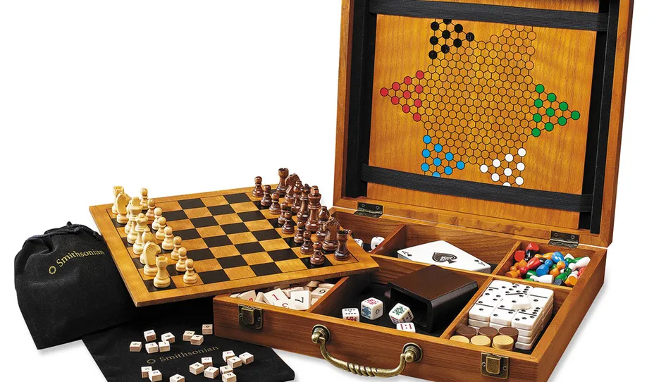 New board games packaging